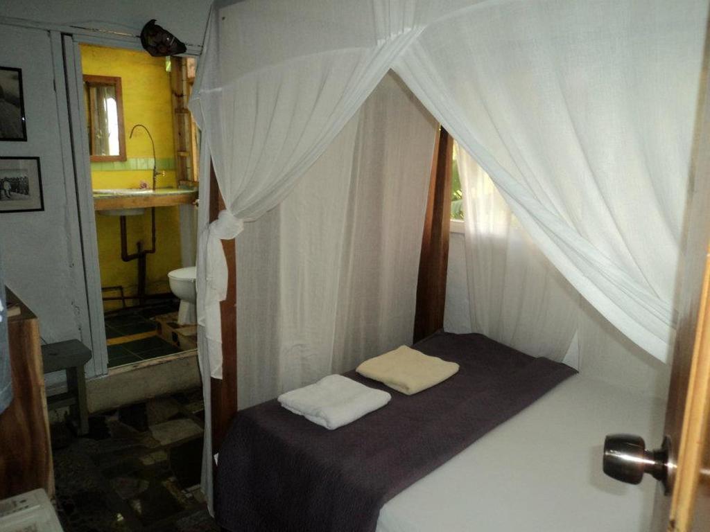 Mount Edge Guest House Port Antonio Exterior photo