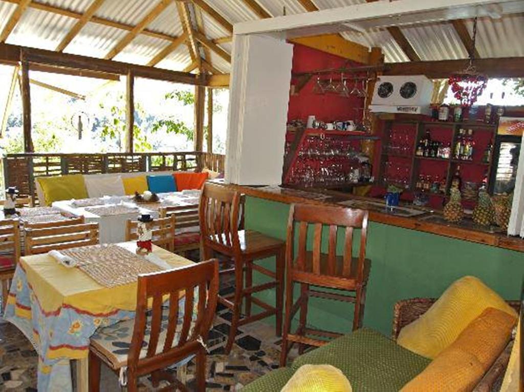 Mount Edge Guest House Port Antonio Exterior photo